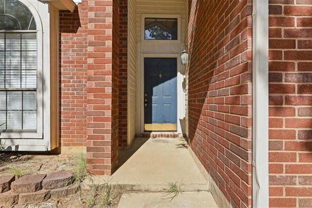Building Photo - 508 Sims Dr