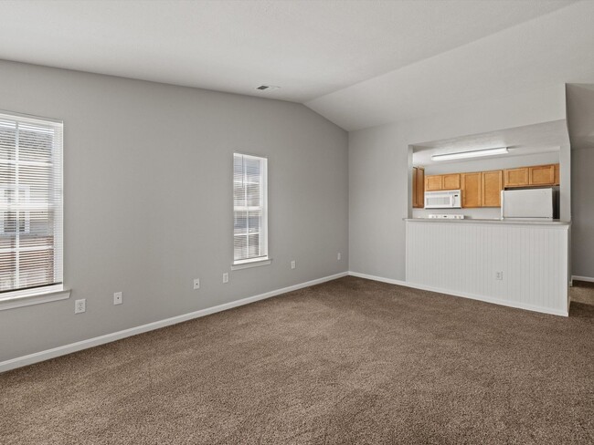 Building Photo - Comfortable 1 Bedroom 1 Bath*********Castl...