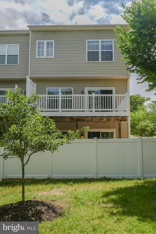 Building Photo - 726 Millhouse Dr