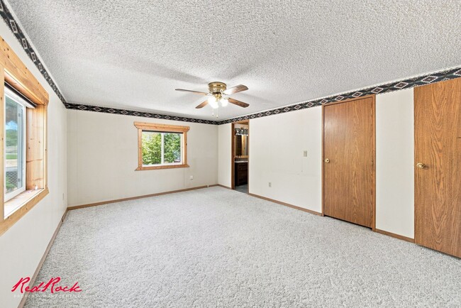 Building Photo - 408 Harmony Dr