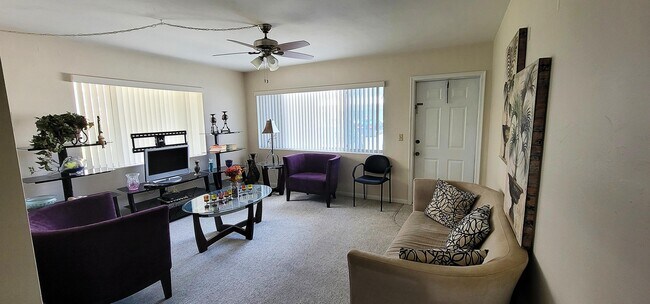 Building Photo - 3322 Cynthia Ln