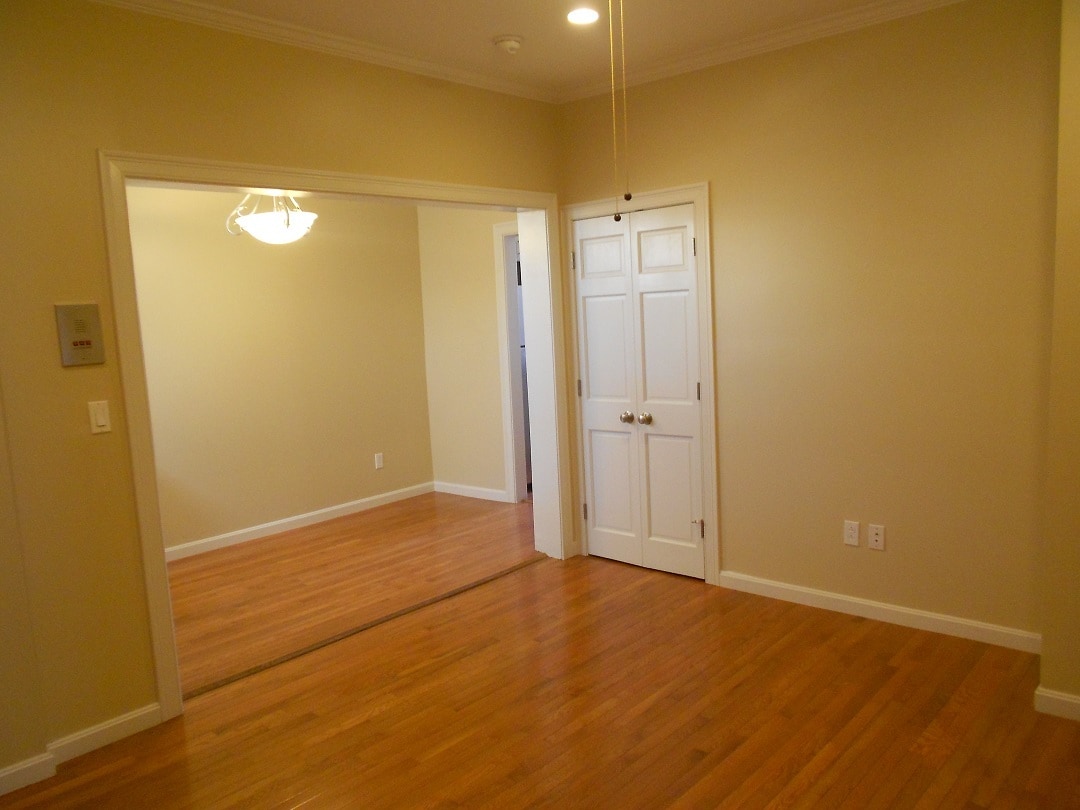 Building Photo - 4 Haviland St