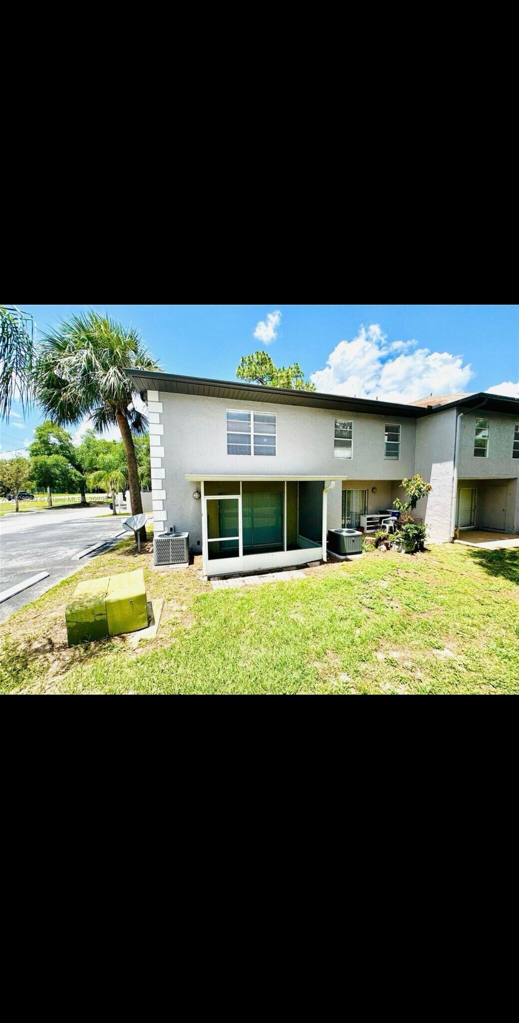 Building Photo - 5238 Sunridge Palms Dr
