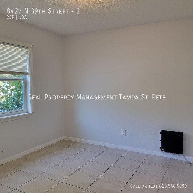 Building Photo - 8427 N 39th St
