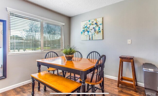 Building Photo - 25380 State St