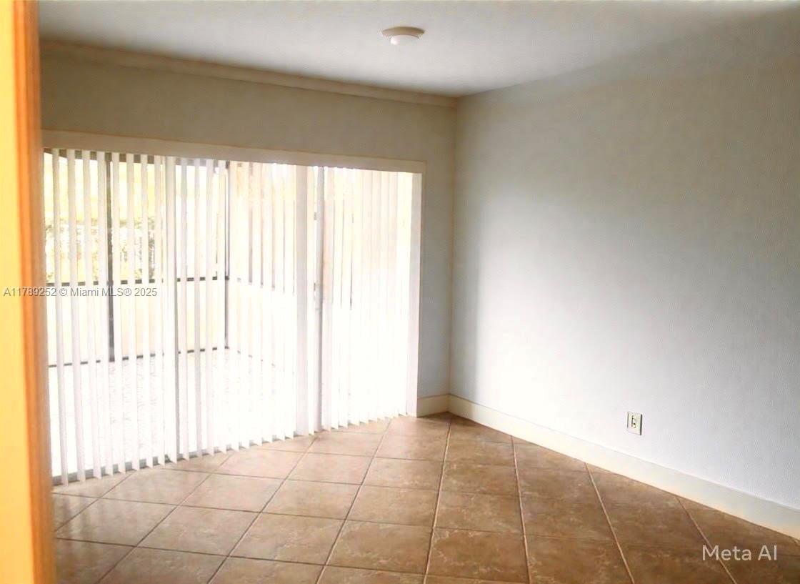 Building Photo - 1617 W Harmony Lake Cir