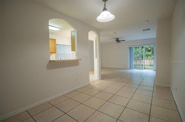 Building Photo - 718 Lyman St