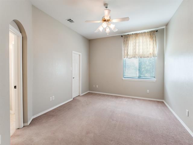 Building Photo - 2313 Campfire Ln