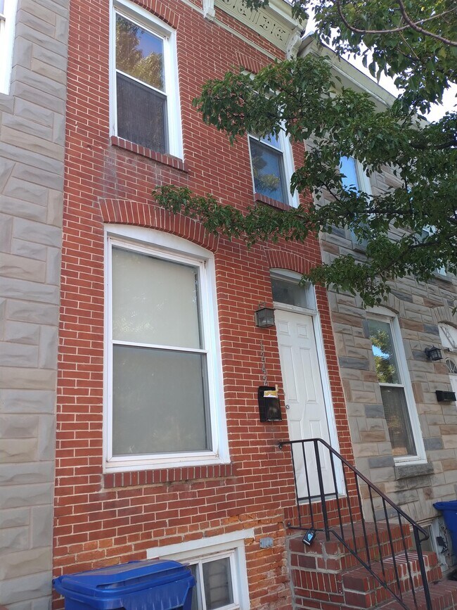 Building Photo - 1242 Washington Blvd