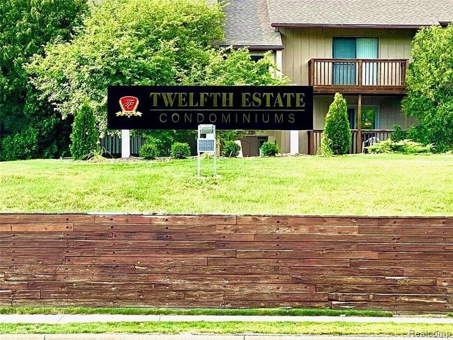 Building Photo - 30060 W 12 Mile Rd