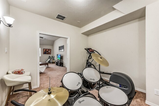 Building Photo - 13918 Majestic Spring Ln
