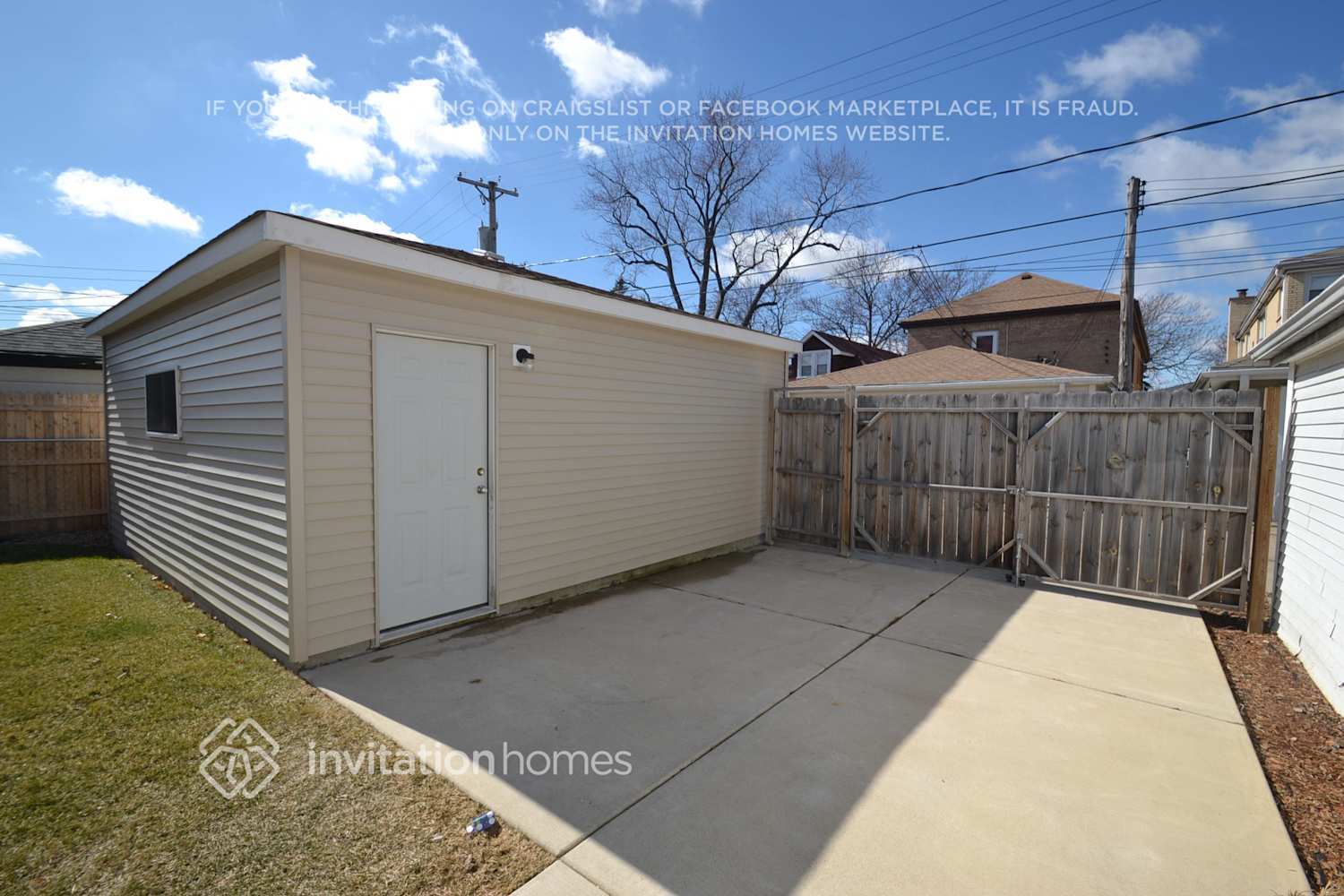 Building Photo - 2418 N 75th Ct
