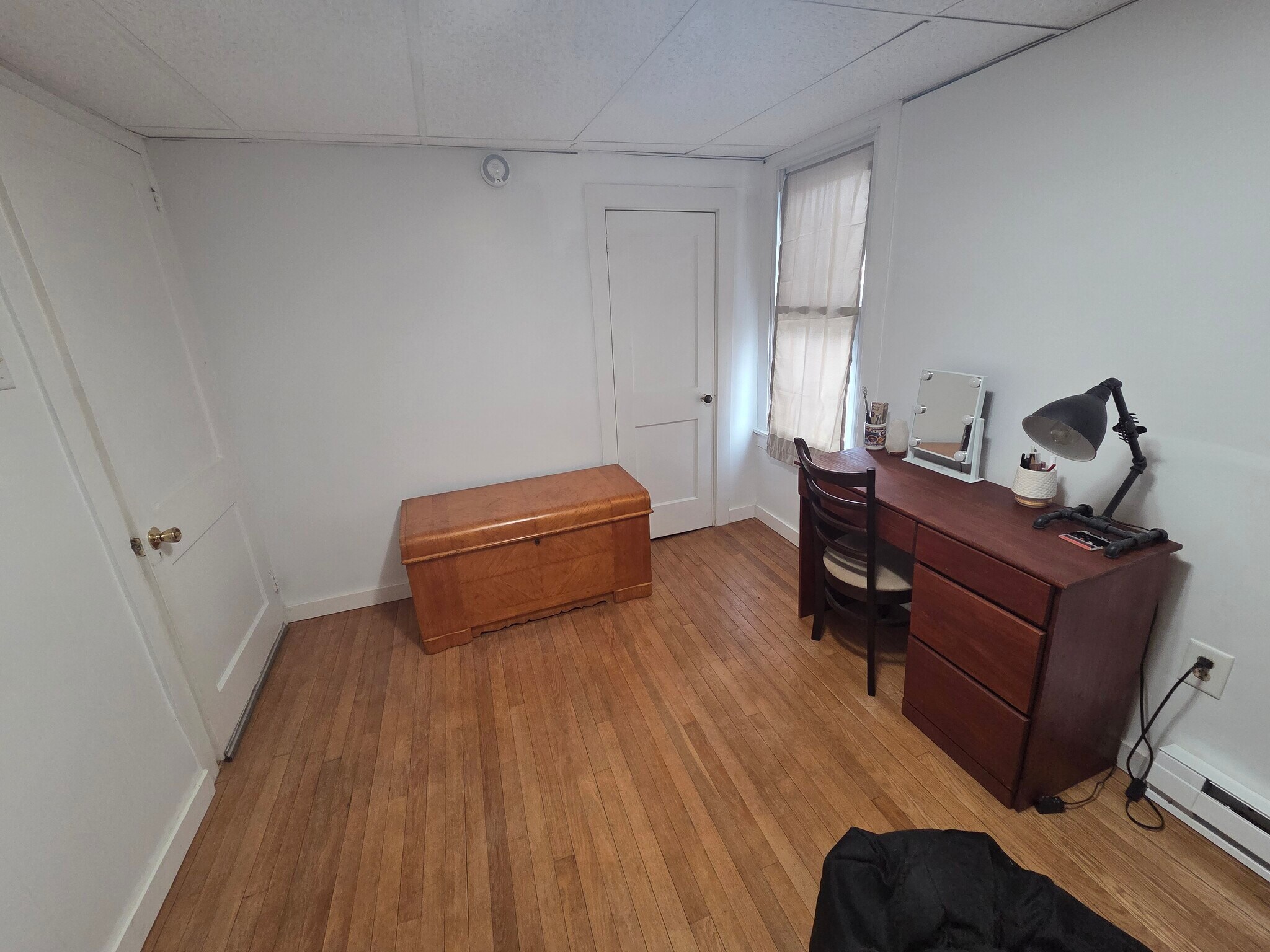 Building Photo - 400 Bennett St