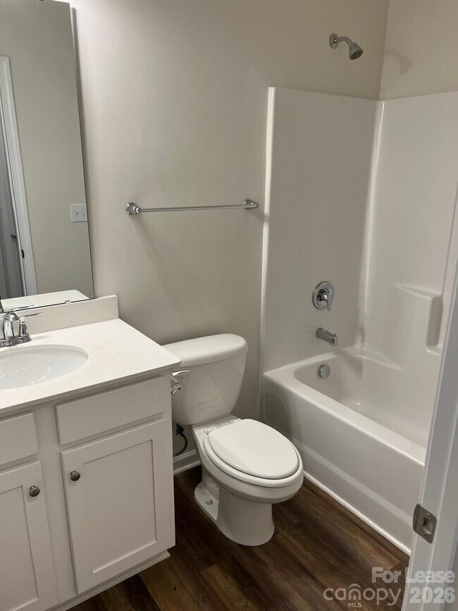 Building Photo - 144 Spring Forest Dr