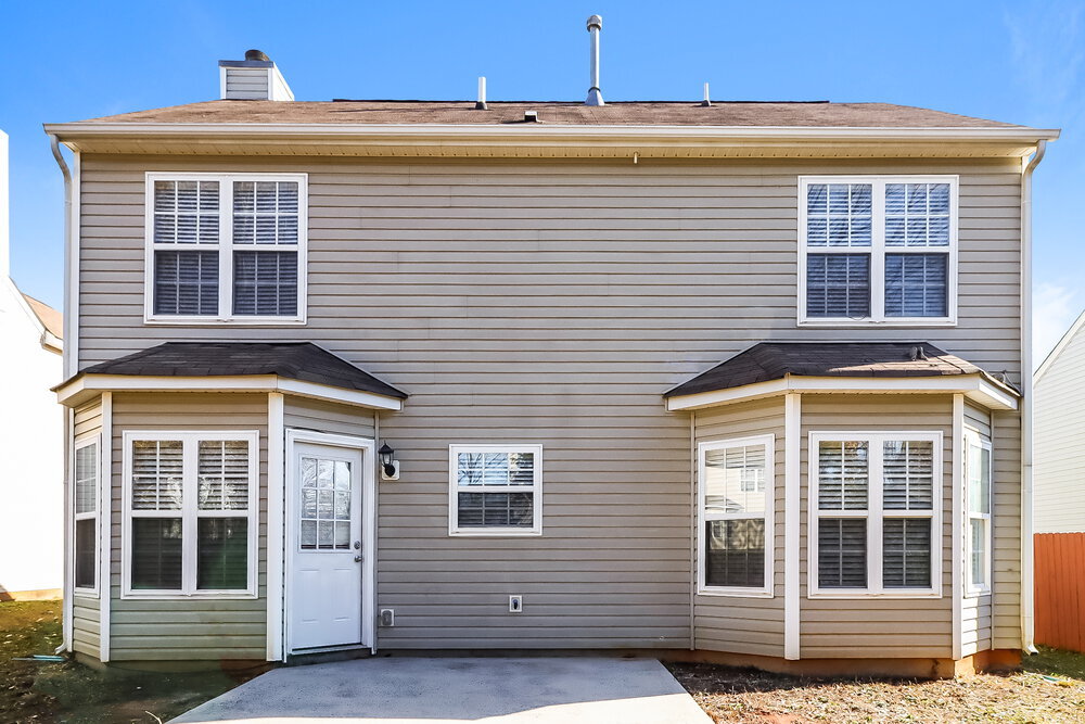 Building Photo - 7103 Fox Point Dr