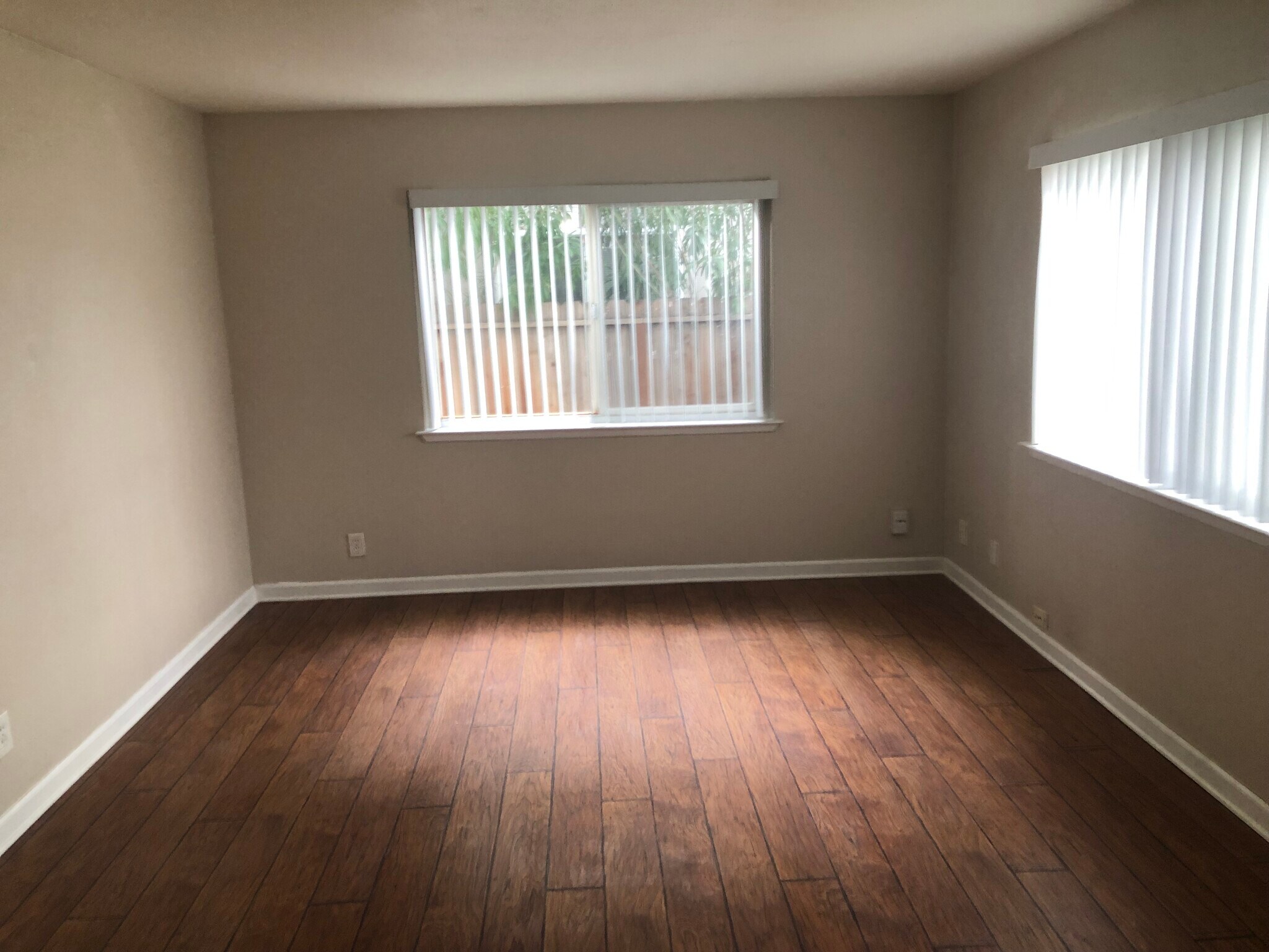 Laminate Flooring - 2715 Joseph Ave