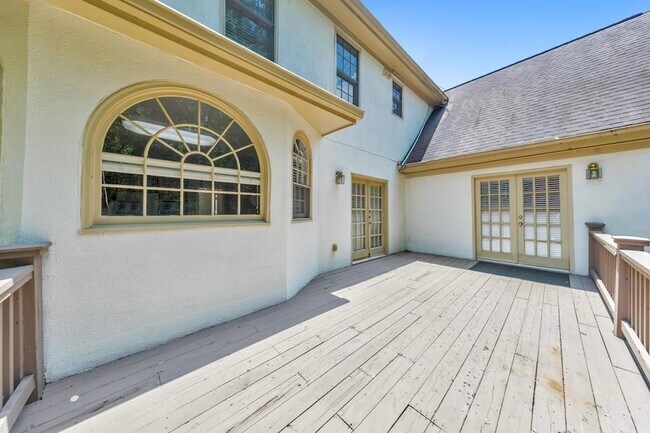 Building Photo - 5321 Edgerton Dr