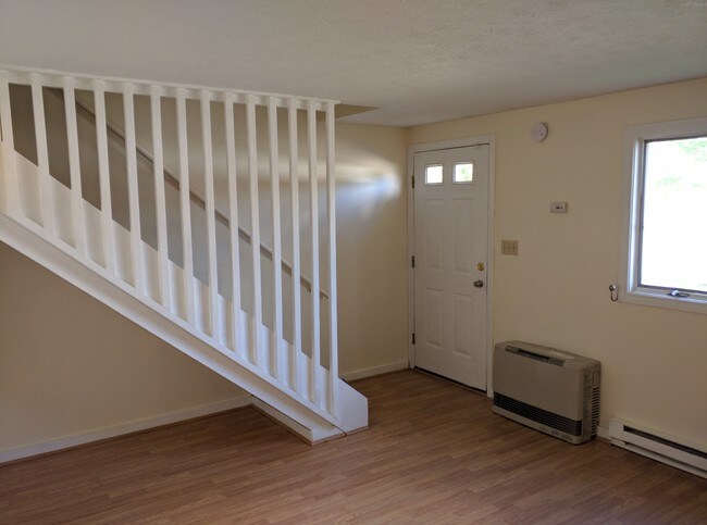 Interior Photo - Ocean Brook