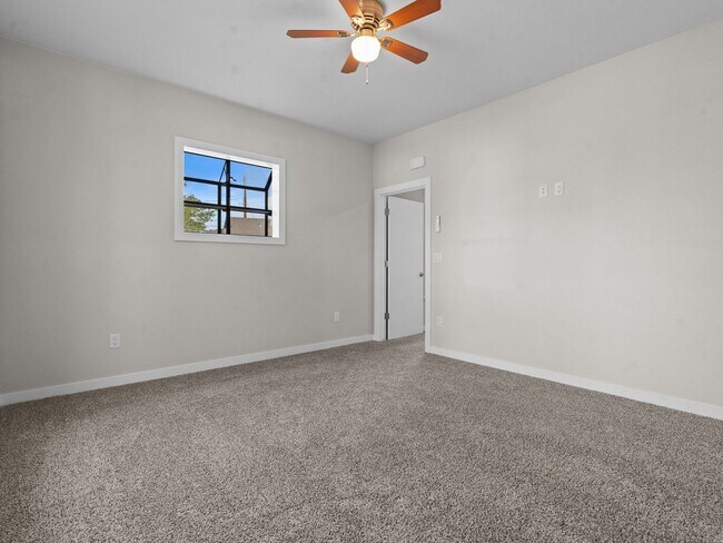 Building Photo - 50 Berrum Pl