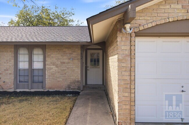 Building Photo - 8912 Hunters Trace