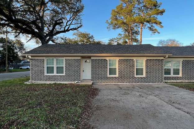 Building Photo - 2501 Maple St