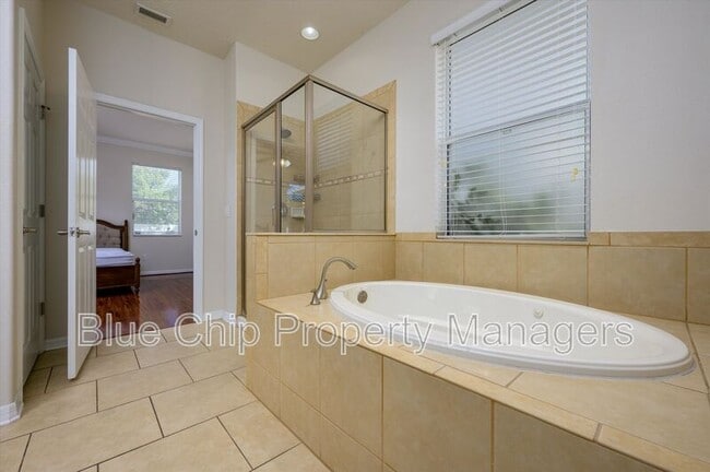 Building Photo - 20204 Autumn Fern Ave