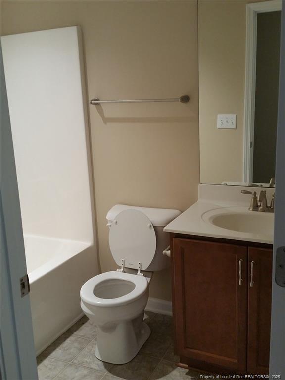 Building Photo - 261 River Oak St