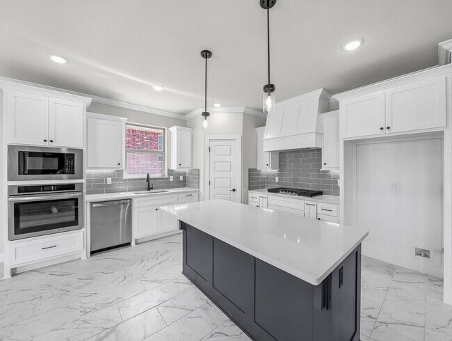 Building Photo - 7962 Teton Trl Ave
