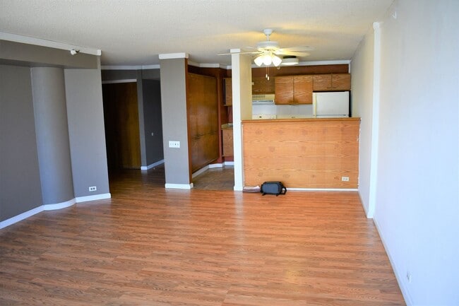 Building Photo - Honolulu Tower 2br/1ba/1pkg in Downtown Ho...