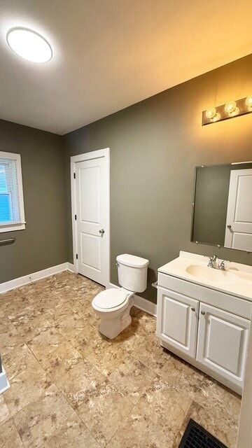 Building Photo - SOUTH BROAD RIPPLE 3BEDROOM  HALF DUPLEX AVAILABLE NOW!