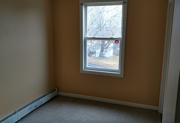 Building Photo - 40 Middle St