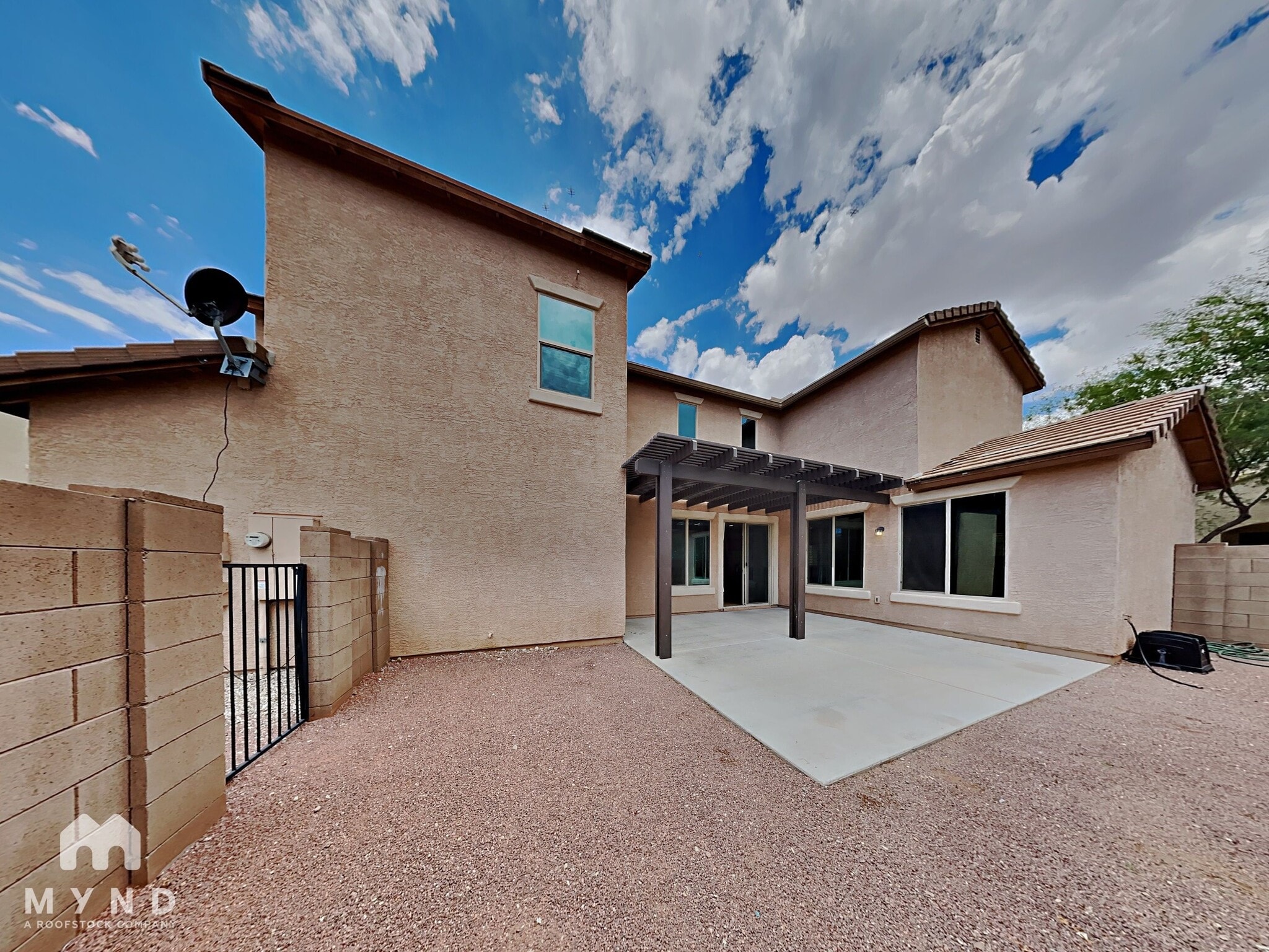 Building Photo - 10991 E Midnight Moon Ln