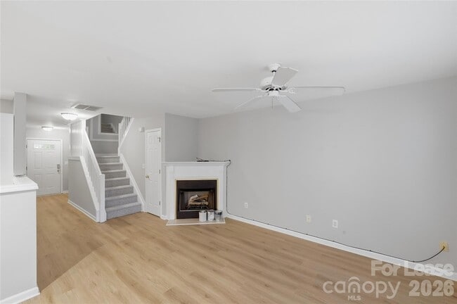 Building Photo - 8144 Christmas Ct