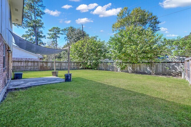 Building Photo - 8226 Autumn Willow Dr