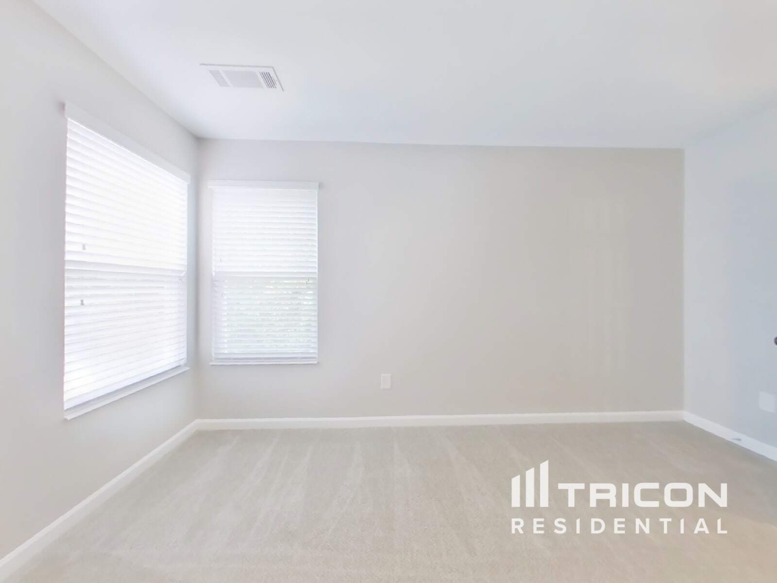 Building Photo - 10 Moonrise Crossing