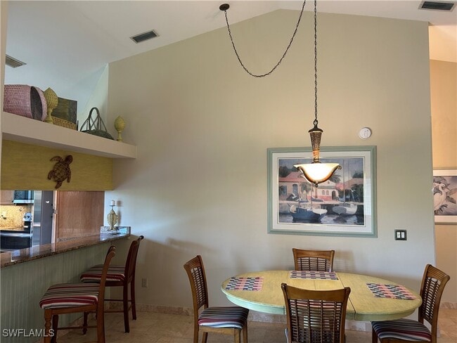 Building Photo - 16540 Heron Coach Way