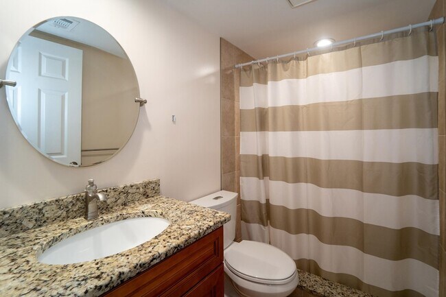 Building Photo - 6 Alcira Ct