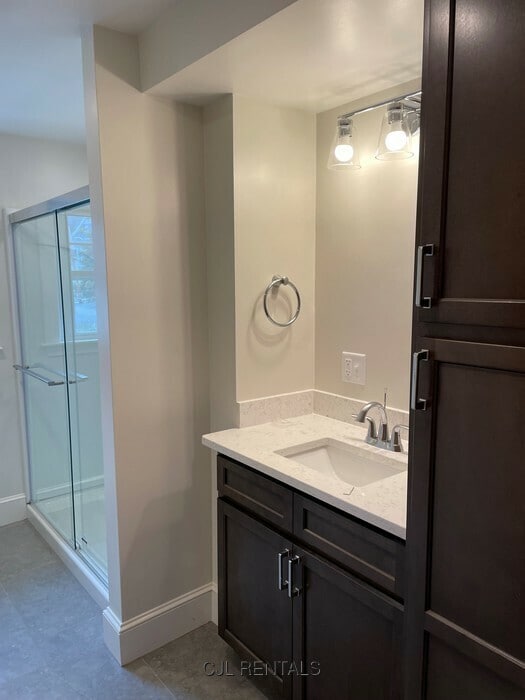 Building Photo - 144 Summer St