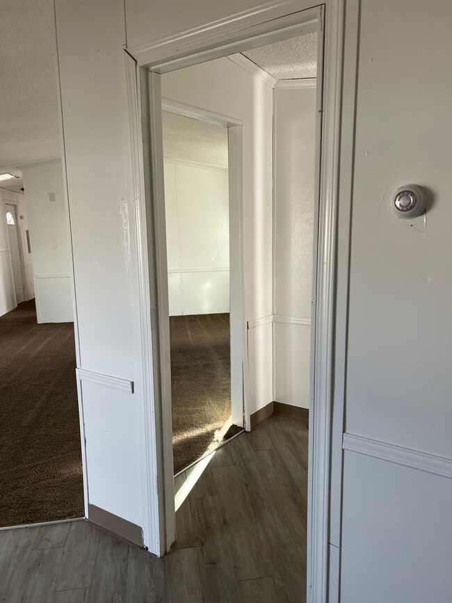 Building Photo - Welcome to the charming Riverdale Farms subdivision in Thornton, CO, where a delightful 3-bedroom...