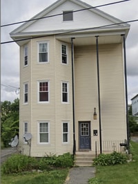 Building Photo - Beautiful 3 Bedroom 1 Bath Apartment Located in Worcester, MA