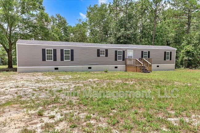 Building Photo - 2056 Louisa Rd