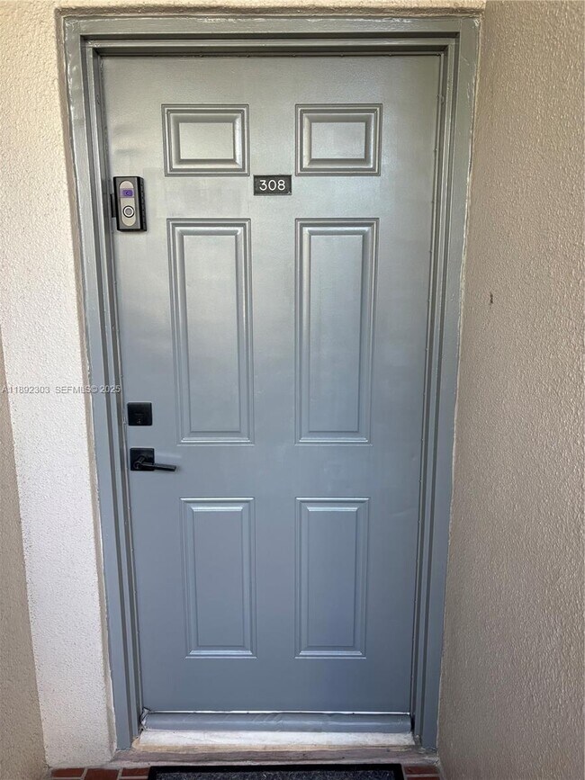 Building Photo - 13255 SW 88th Ln