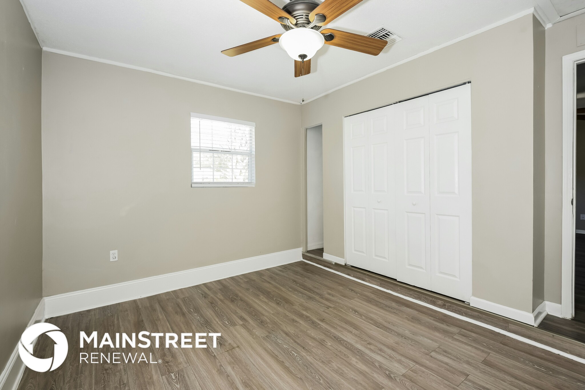 Building Photo - 965 Calbert Ln