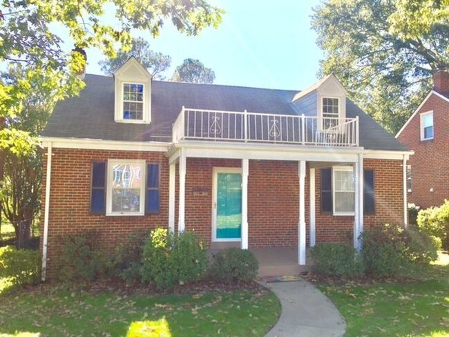 Primary Photo - 4803 Bromley Ln