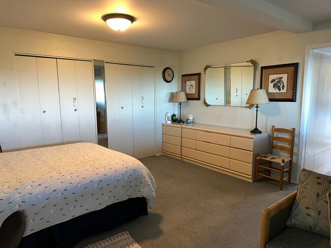 Building Photo - 819 Villa Vista St