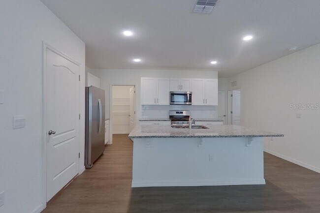 Building Photo - 31914 Katelin Cir