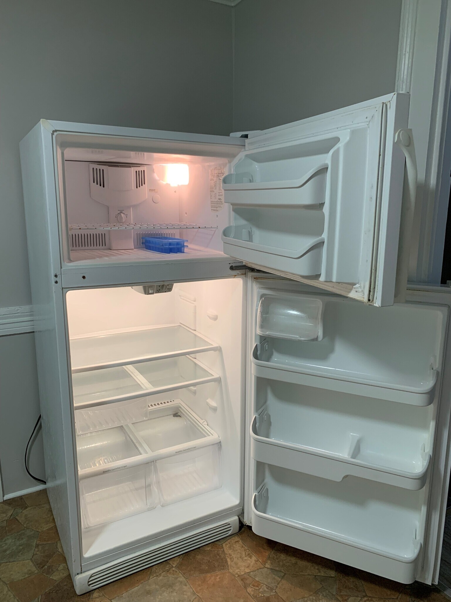 Kitchen - 204 W College Ave