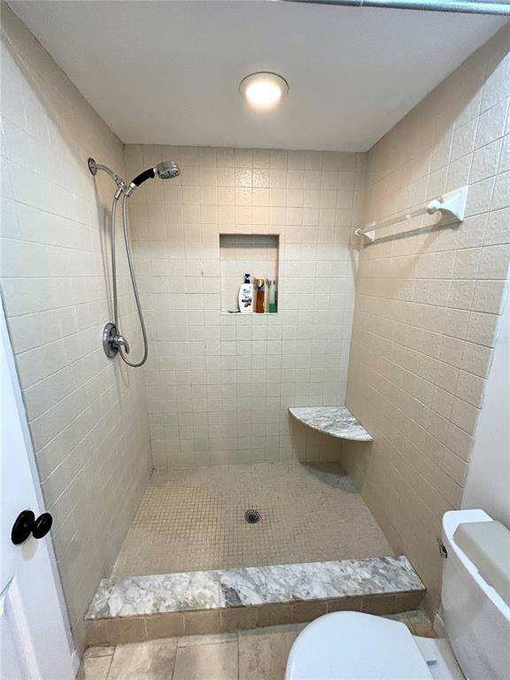 Building Photo - 3014 W Mason St