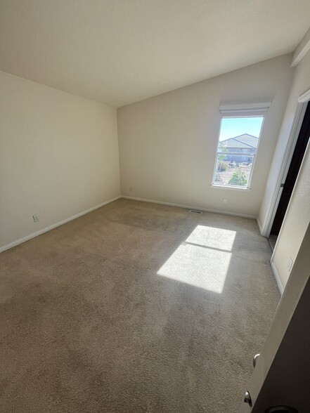 Building Photo - 9072 Malpaso Rd