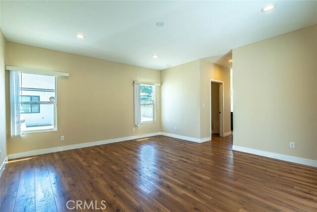 Building Photo - 7820 Fulton Ave